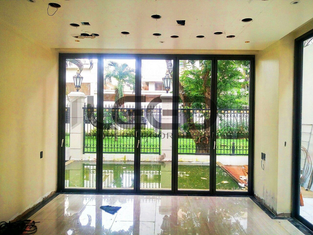 Cửa lùa gỗ ẩn LDH-125